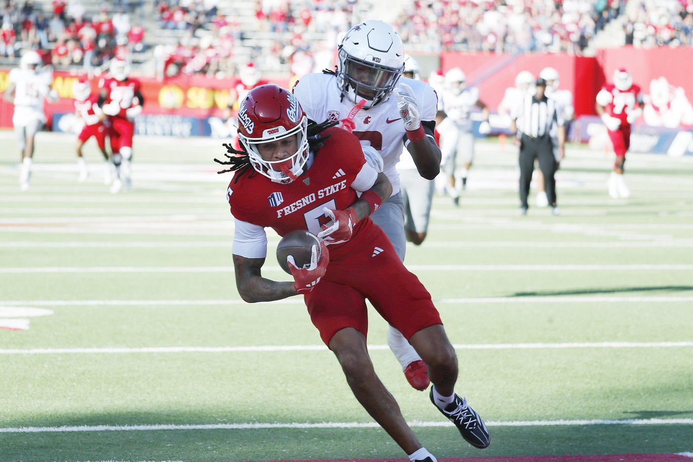 Ethan O'Connor's late 60-yard pick-6 rallies Washington State to 25-17 victory over Fresno State | iNFOnews.ca