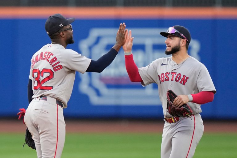 Monasterio, Yoshida hit 2-run homers as Red Sox beat Mets 4-0 for 8-game winning streak | iNFOnews.ca