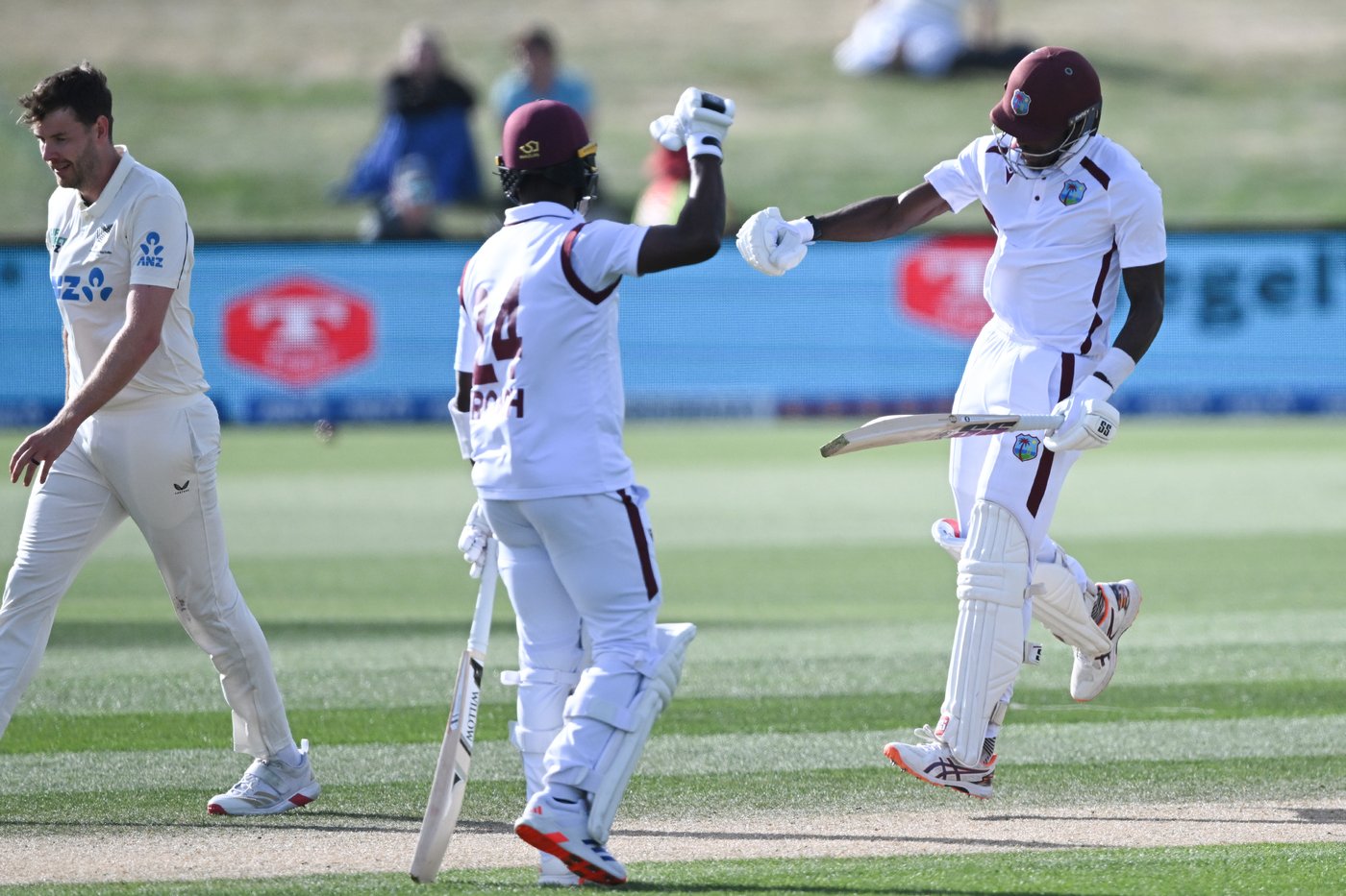 Greaves' 202 earns the West Indies a draw with New Zealand in the 1st test | iNFOnews.ca Greaves' 202 earns the West Indies a draw with New Zealand in the 1st test | iNFOnews.ca