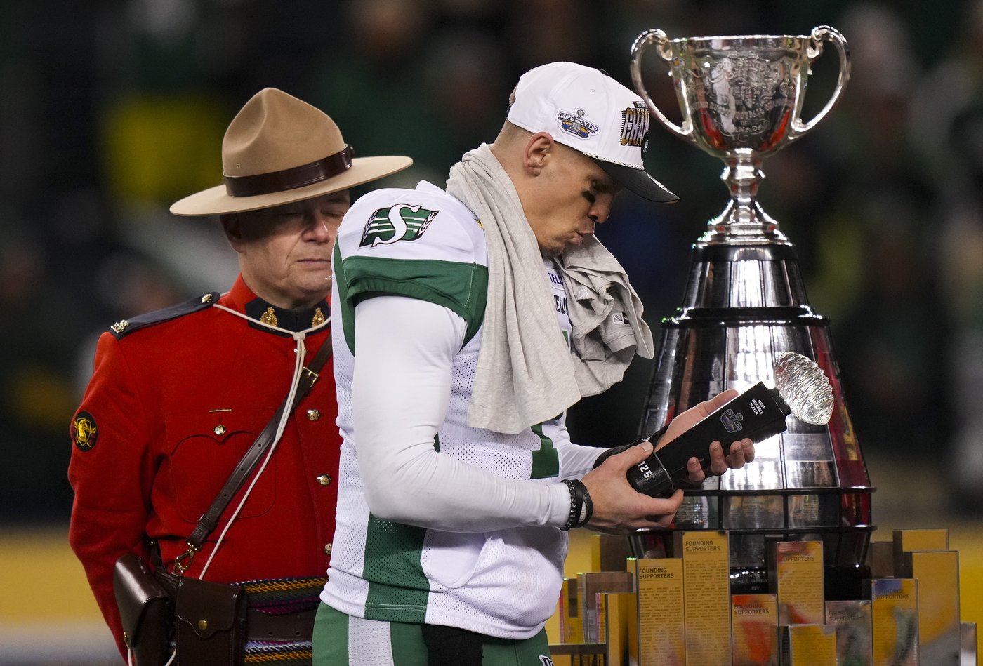 Riders QB Harris confident his best football is still ahead in 14th CFL season | iNFOnews.ca Riders QB Harris confident his best football is still ahead in 14th CFL season | iNFOnews.ca