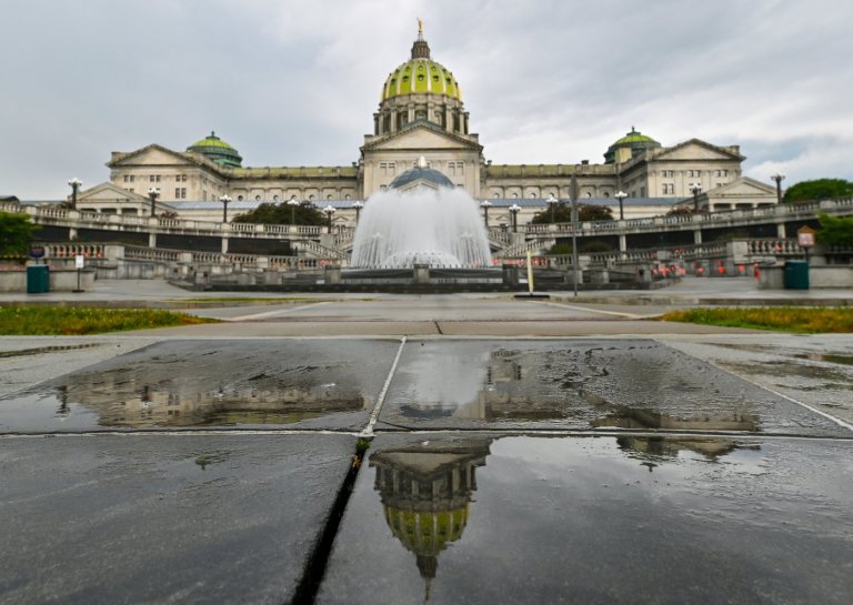Pennsylvania lawmakers look to end budget stalemate, sealed with concession by Democrats on climate | iNFOnews.ca
