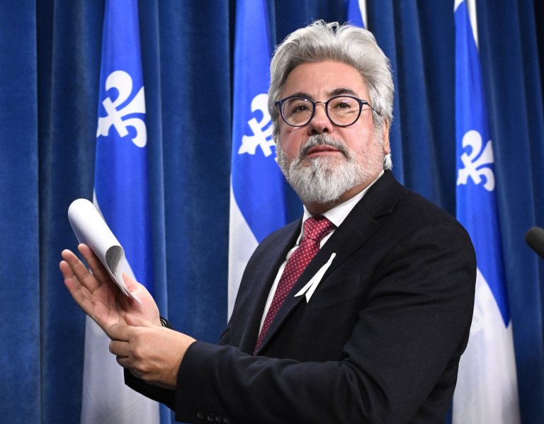 Independent report into Quebec Liberal vote-buying allegations due in January 2026 | iNFOnews.ca