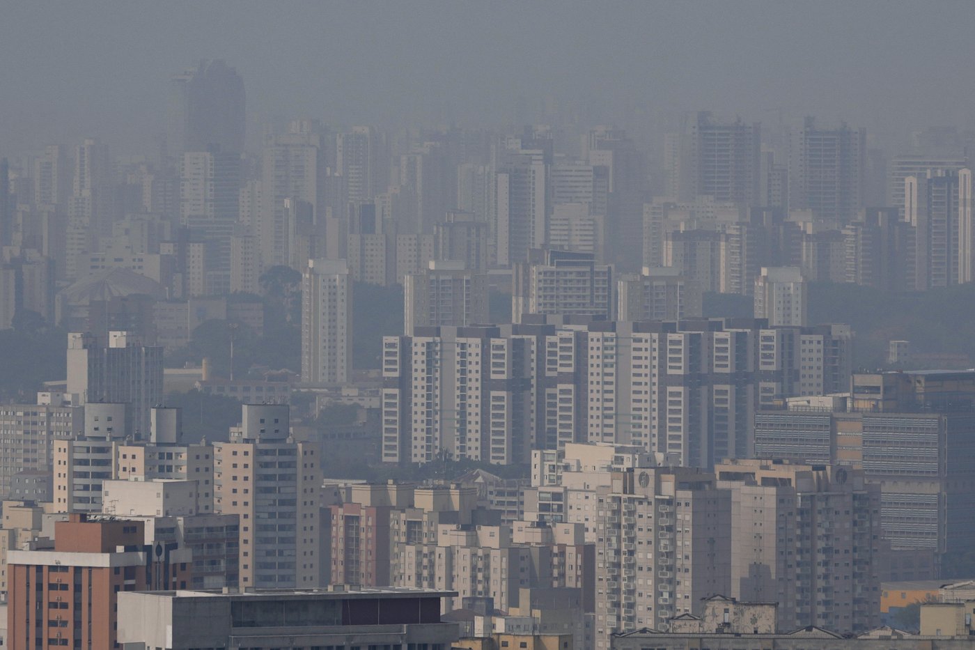 Brazil's Lula talks climate at UN, but Amazon fires back home undermine his message | iNFOnews.ca