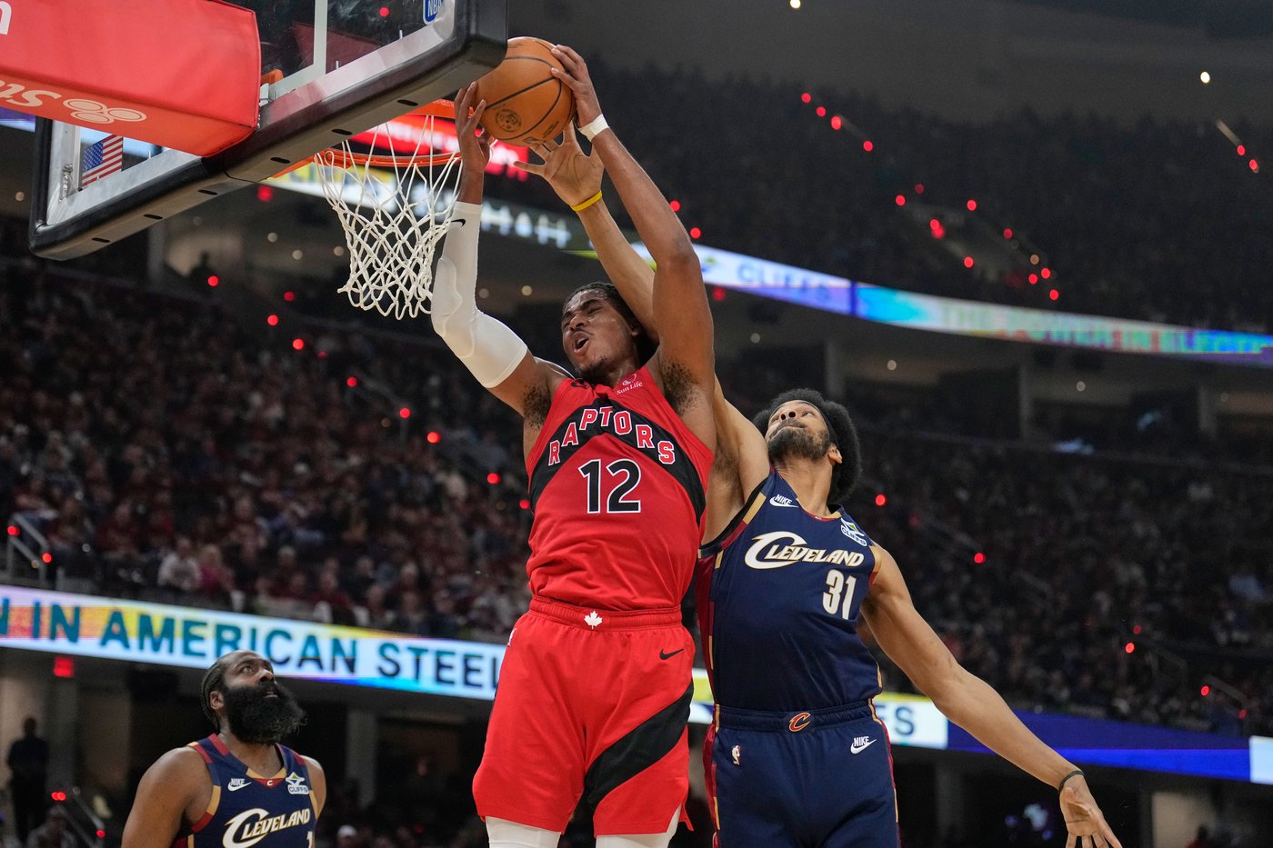 Rookie centre Collin Murray-Boyles stepping up in playoffs for Toronto Raptors | iNFOnews.ca