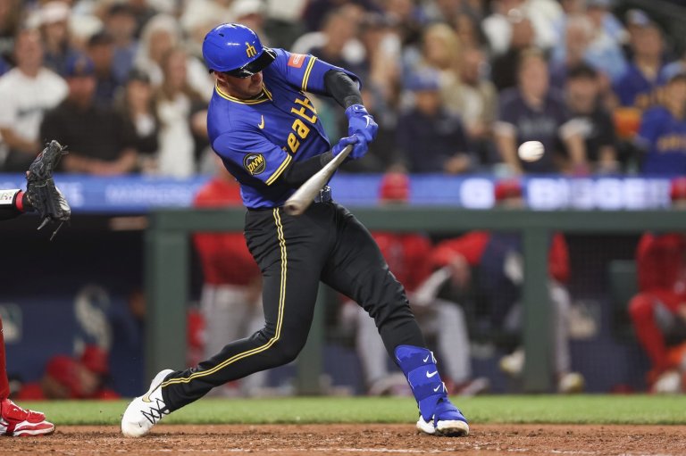 Mitch Garver hits go-ahead homer as Mariners top Angels 2-1 for 7th straight win | iNFOnews.ca