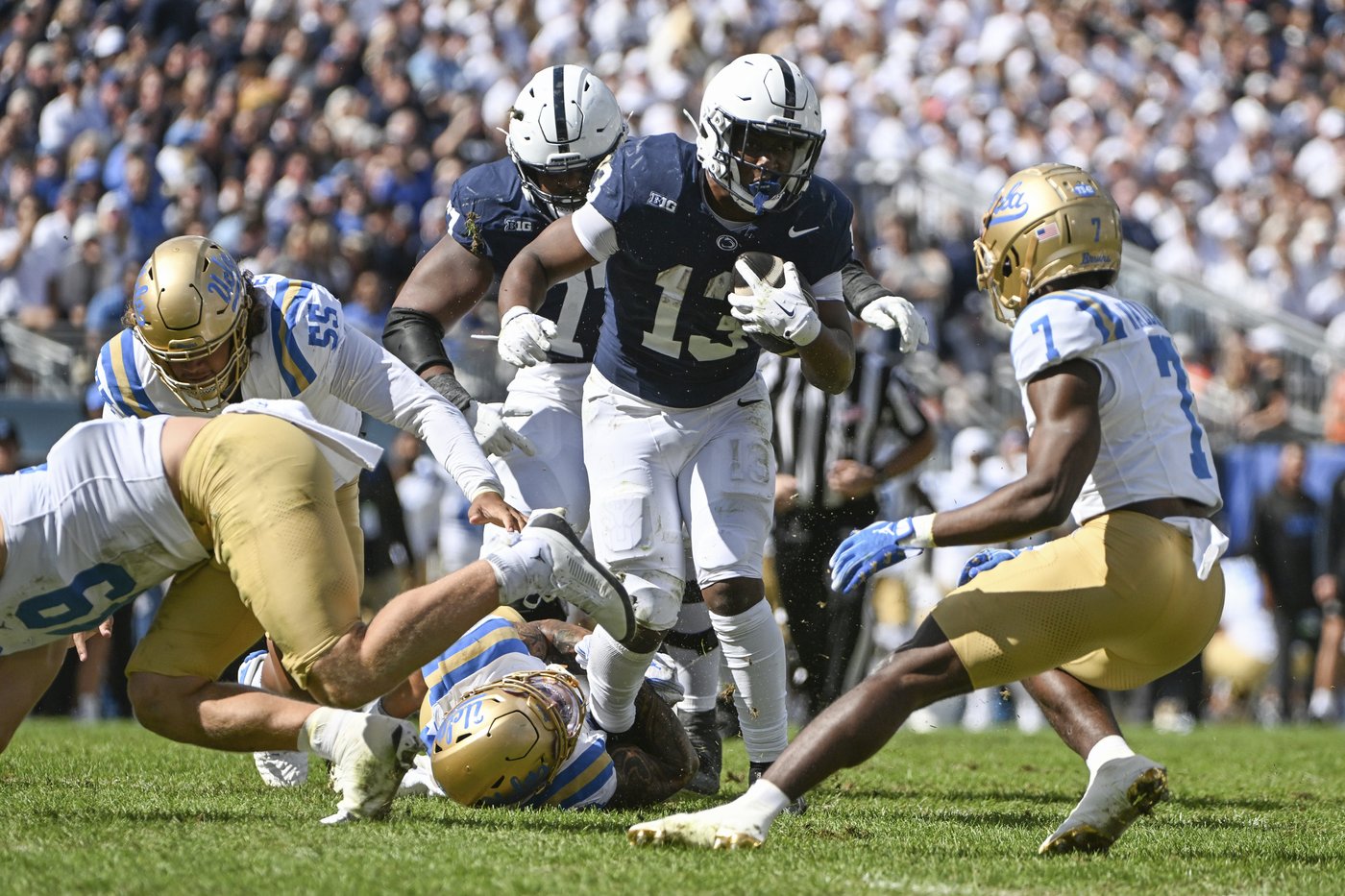 Drew Allar throws TD, runs for another as No. 7 Penn State beats UCLA 27-11 | iNFOnews.ca
