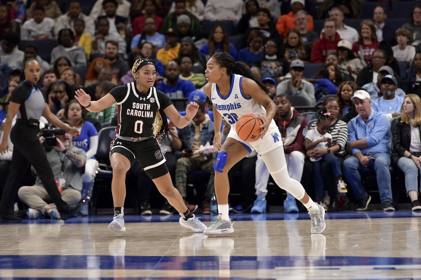 No. 1 South Carolina says blend, chemistry is just as strong in the chase for another title | iNFOnews.ca No. 1 South Carolina says blend, chemistry is just as strong in the chase for another title | iNFOnews.ca