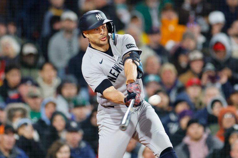 Yankees slugger Giancarlo Stanton (calf) out of lineup vs. Astros and could land on injured list | iNFOnews.ca