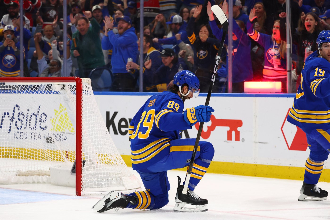Jack Quinn scores 3 and Buffalo Sabres beat San Jose Sharks 6-3 for 8th straight win | iNFOnews.ca Jack Quinn scores 3 and Buffalo Sabres beat San Jose Sharks 6-3 for 8th straight win | iNFOnews.ca
