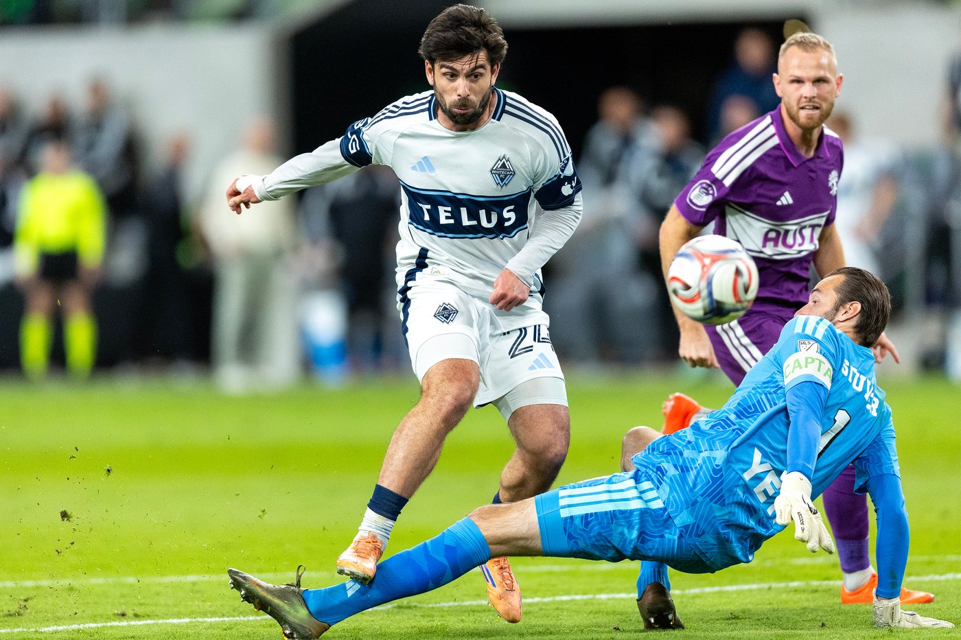 Gauld, Diaby score in second half to rally Whitecaps to 2-1 win over Austin | iNFOnews.ca Gauld, Diaby score in second half to rally Whitecaps to 2-1 win over Austin | iNFOnews.ca