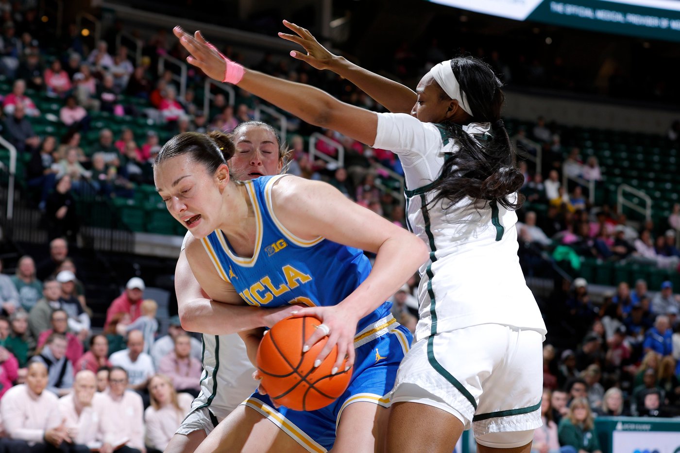Betts scores 22 points and No. 2 UCLA stretches win streak to 18 games by overpowering MSU, 86-63 | iNFOnews.ca