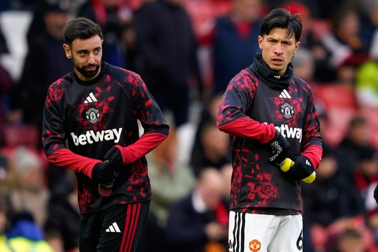 Lisandro Martinez sent off for Man United against Chelsea and back in spotlight | iNFOnews.ca