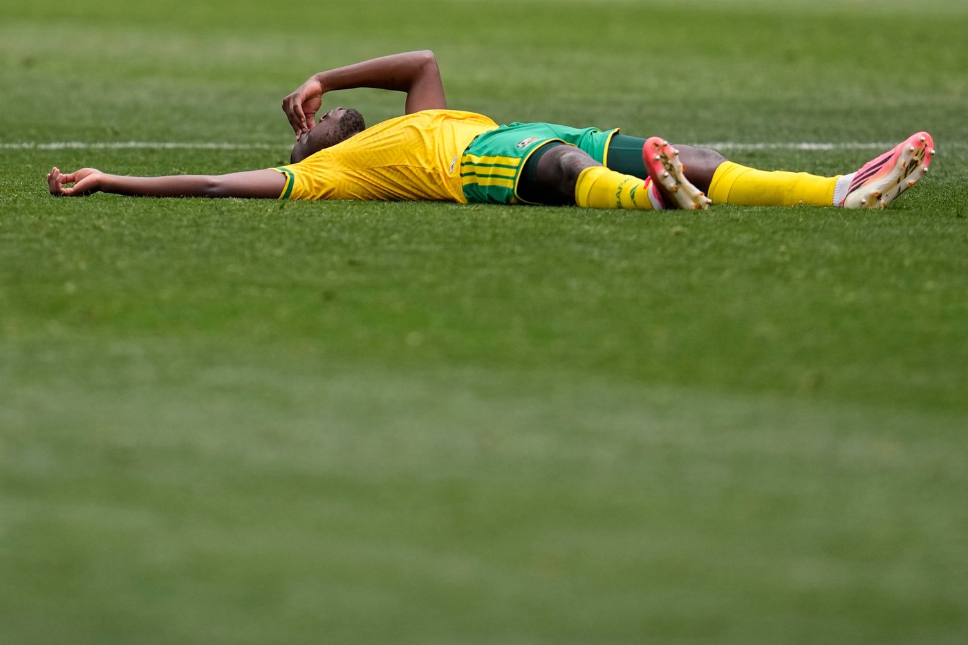 Canada defeats South Africa 1-0 in first round of 32 match on World Cup Day 18, in photos | iNFOnews.ca