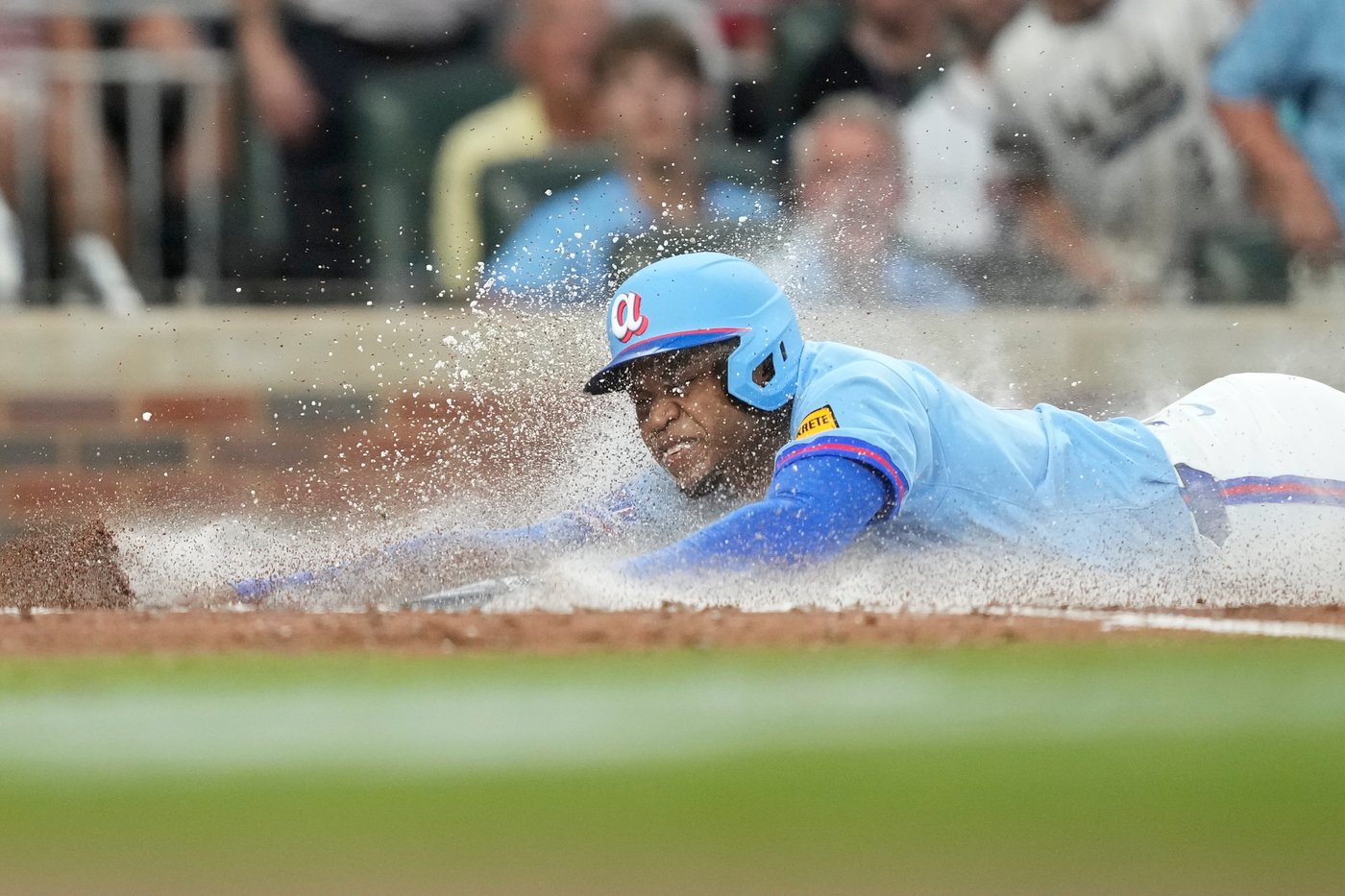 Braves designate José Azócar for assignment, activate Eli White from injured list | iNFOnews.ca