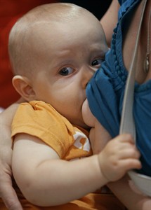 Hospital births in Canada fall for first time in a decade: report | iNFOnews.ca