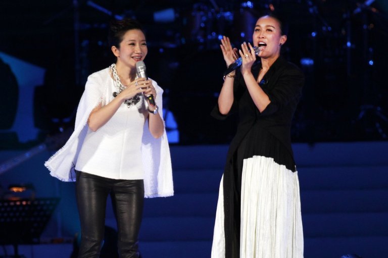 China grants a singer a rare exemption over censorship after an unapproved tribute song | iNFOnews.ca