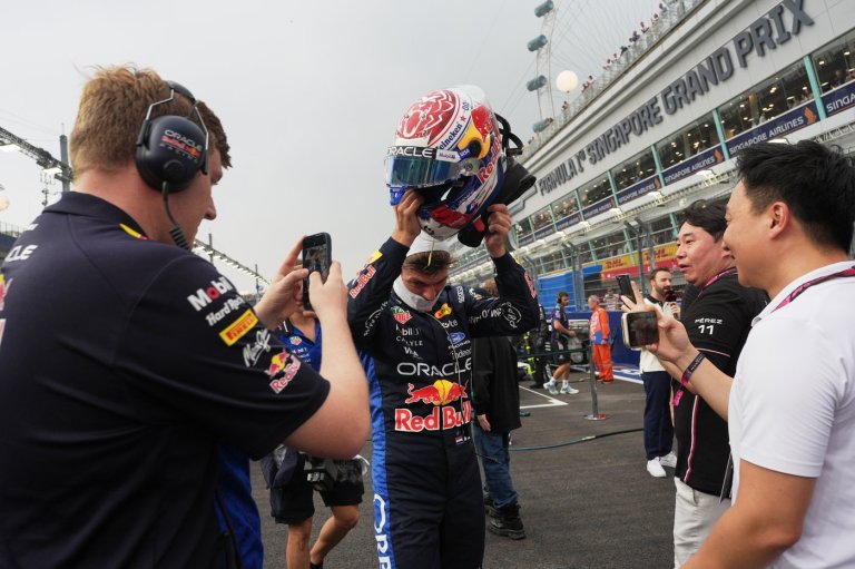 Singapore F1 sprint race start delayed after heavy rain | iNFOnews.ca