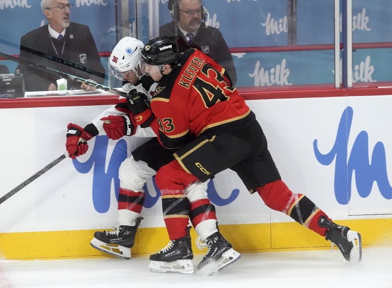Tyler Kleven set to return on defence for Senators in Game 3 against Hurricanes | iNFOnews.ca
