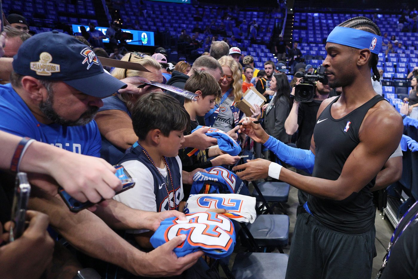 From tragedy to triumph, the Thunder and their fans bond and put Oklahoma City on the world stage | iNFOnews.ca From tragedy to triumph, the Thunder and their fans bond and put Oklahoma City on the world stage | iNFOnews.ca