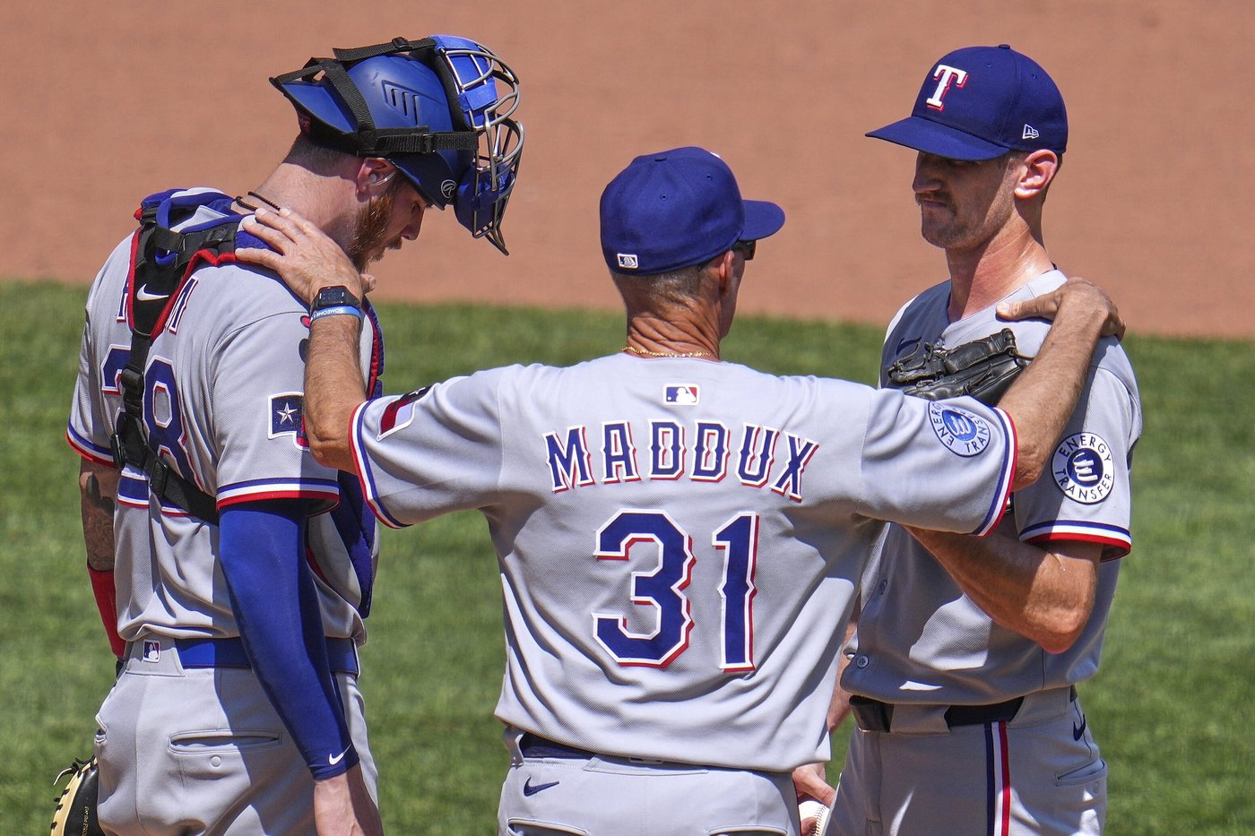 Pham and Horwitz lead Pirates past Rangers to prevent sweep | iNFOnews.ca Pham and Horwitz lead Pirates past Rangers to prevent sweep | iNFOnews.ca