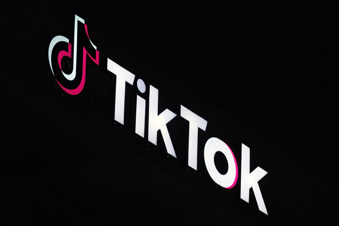 TikTok creators left in limbo while awaiting decision on potential platform ban | iNFOnews.ca TikTok creators left in limbo while awaiting decision on potential platform ban | iNFOnews.ca
