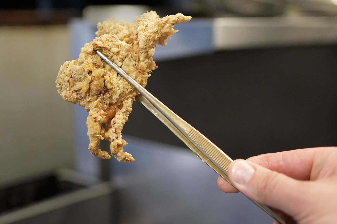 Invasive green crabs are bad for the environment, so New Englanders are starting to eat more of them | iNwine