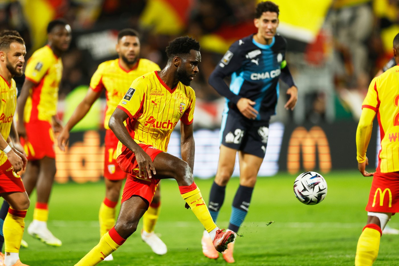 Lens looks to maintain surprise Ligue 1 lead ahead of French powerhouse PSG | iNFOnews.ca Lens looks to maintain surprise Ligue 1 lead ahead of French powerhouse PSG | iNFOnews.ca