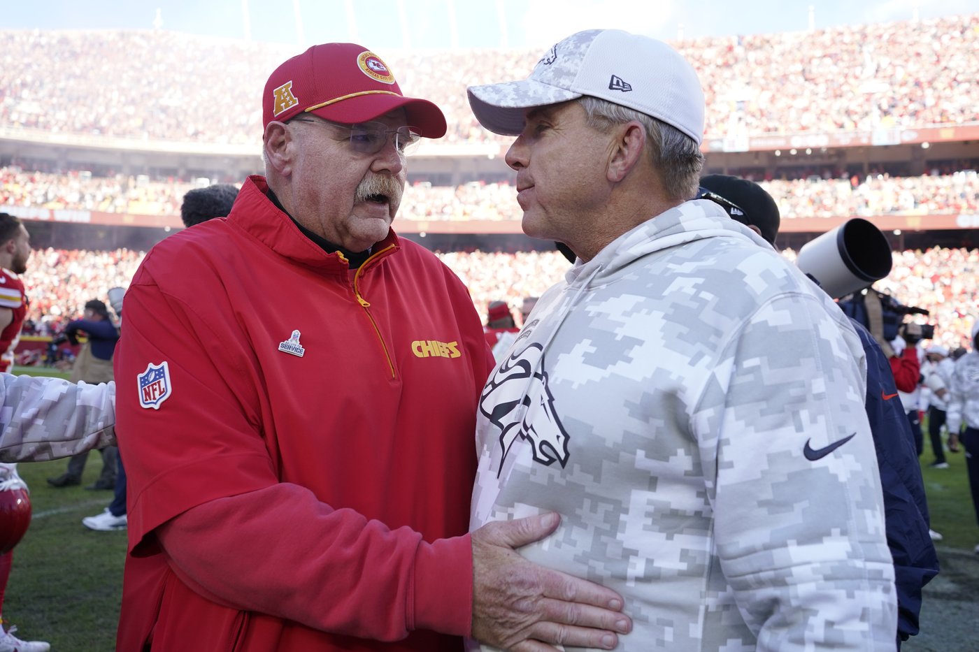 Imperfect Chiefs remain perfect by delivering again on the final play, this time against Denver | iNFOnews.ca