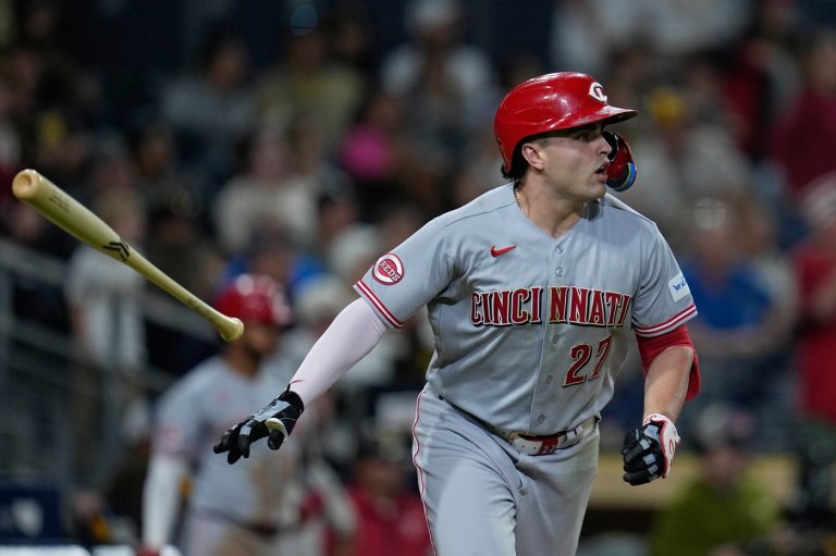 Sal Stewart's 11th-inning homer sends Reds past Padres 5-3, ending Cincy's 5-game skid | iNFOnews.ca
