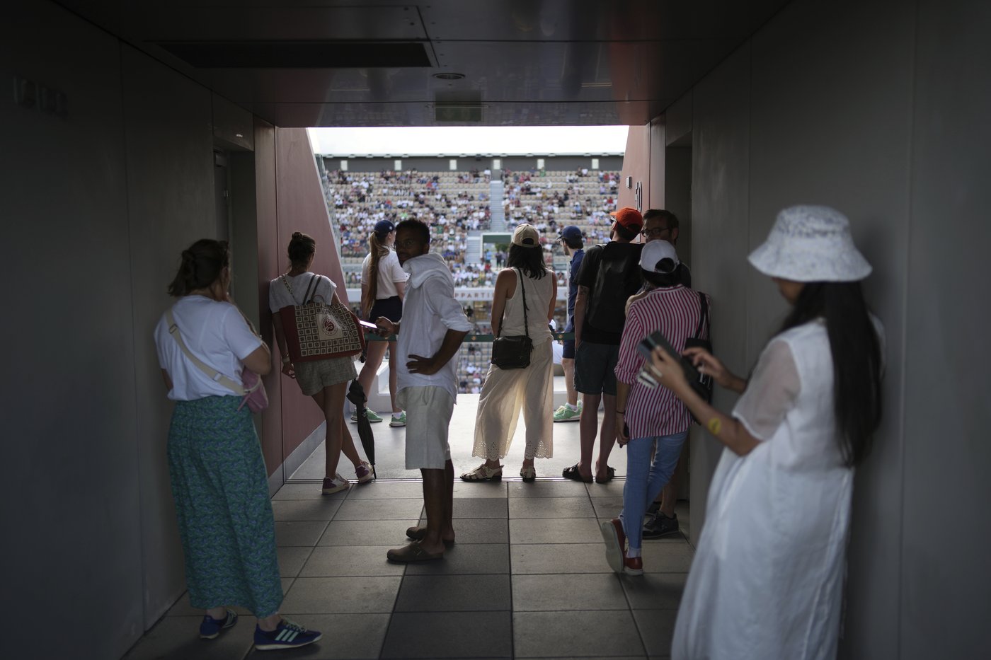 PHOTO COLLECTION: French Open Tennis Spectators | iNFOnews.ca