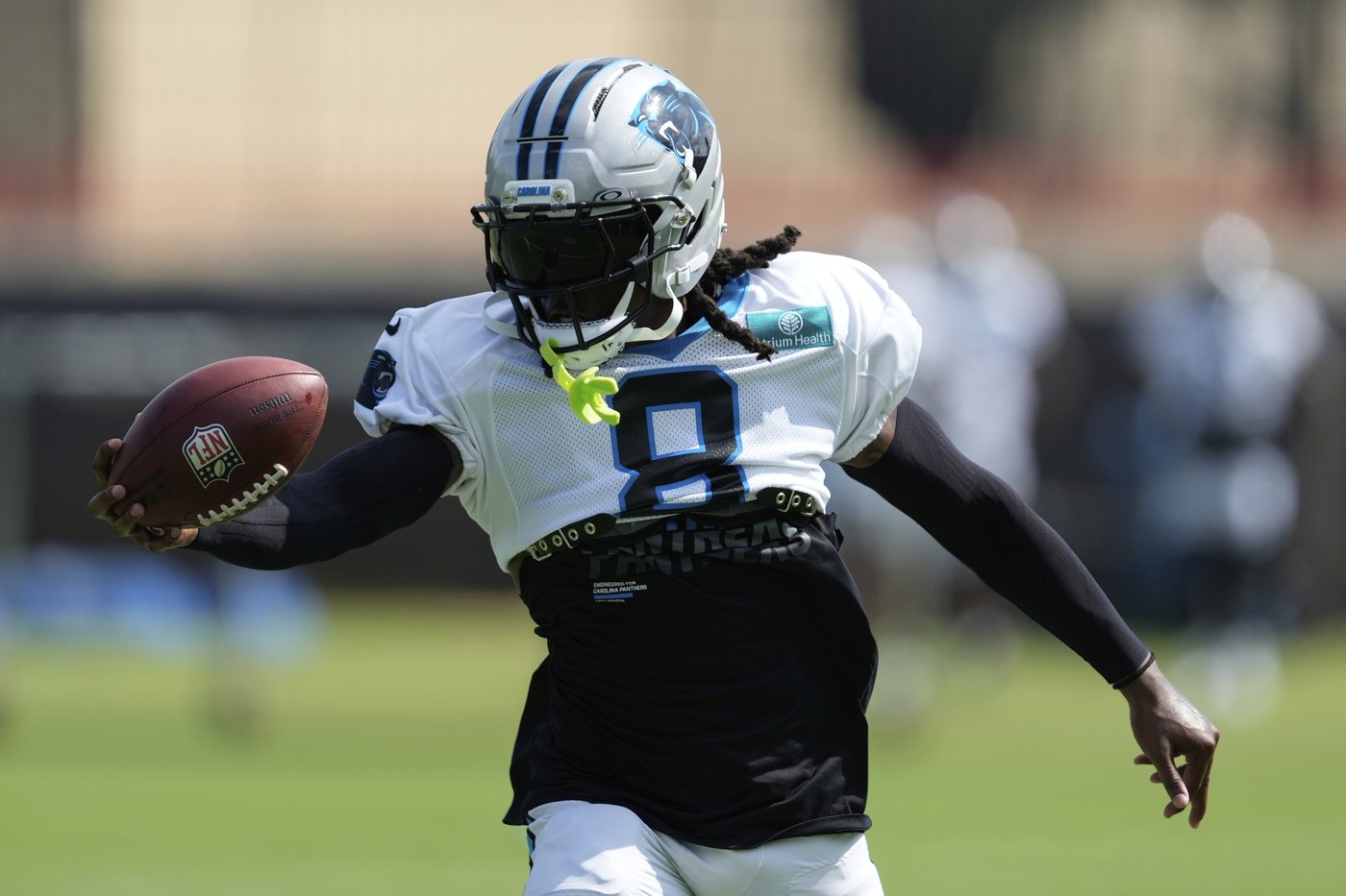 Panthers CB Jaycee Horn not seriously injured in car accident, is day to day with thumb injury | iNFOnews.ca Panthers CB Jaycee Horn not seriously injured in car accident, is day to day with thumb injury | iNFOnews.ca