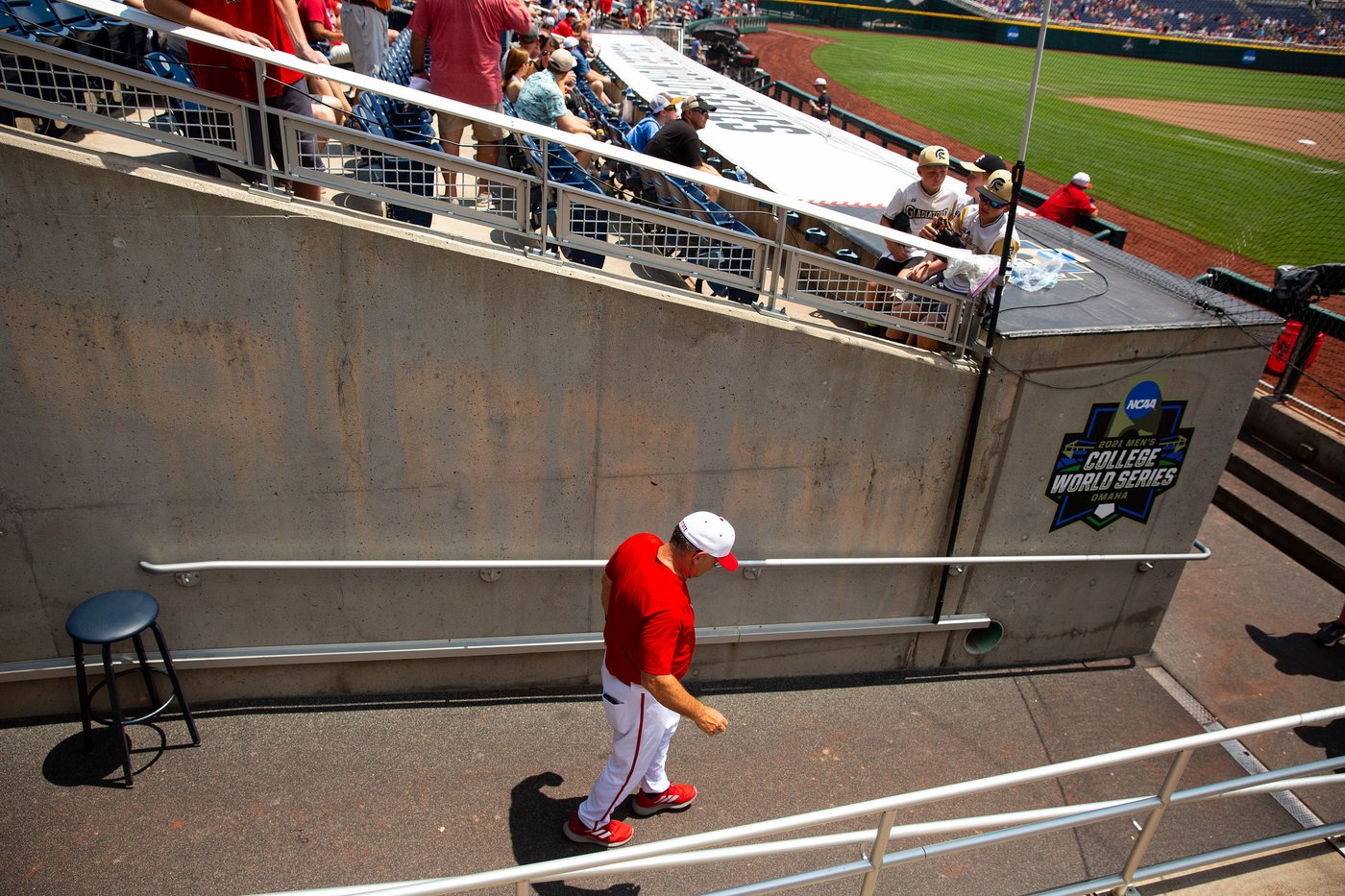 Longtime NC State baseball coach Elliott Avent announces retirement at end of season | iNFOnews.ca
