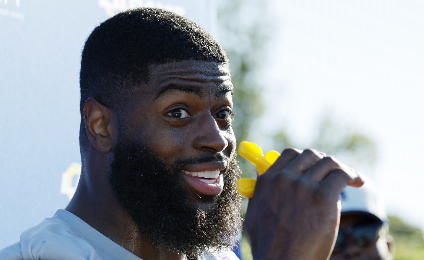 Rams pass rusher Jared Verse has to be helped off the field at practice, but later says he's 'fine' | iNFOnews.ca