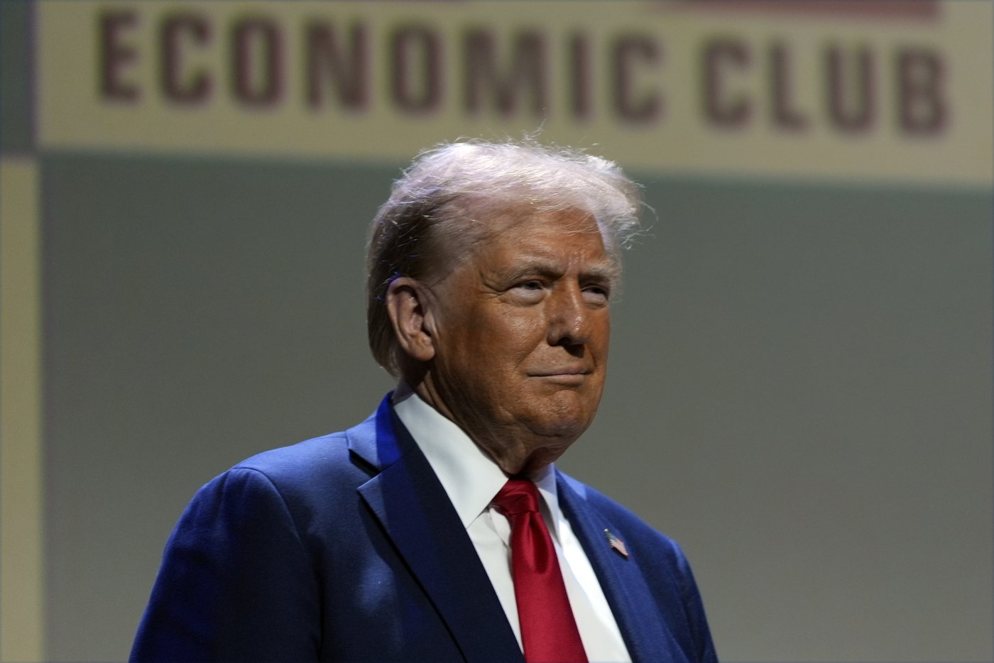 The Latest: Harris says it's not time to 'play politics' over hurricane recovery | iNFOnews.ca