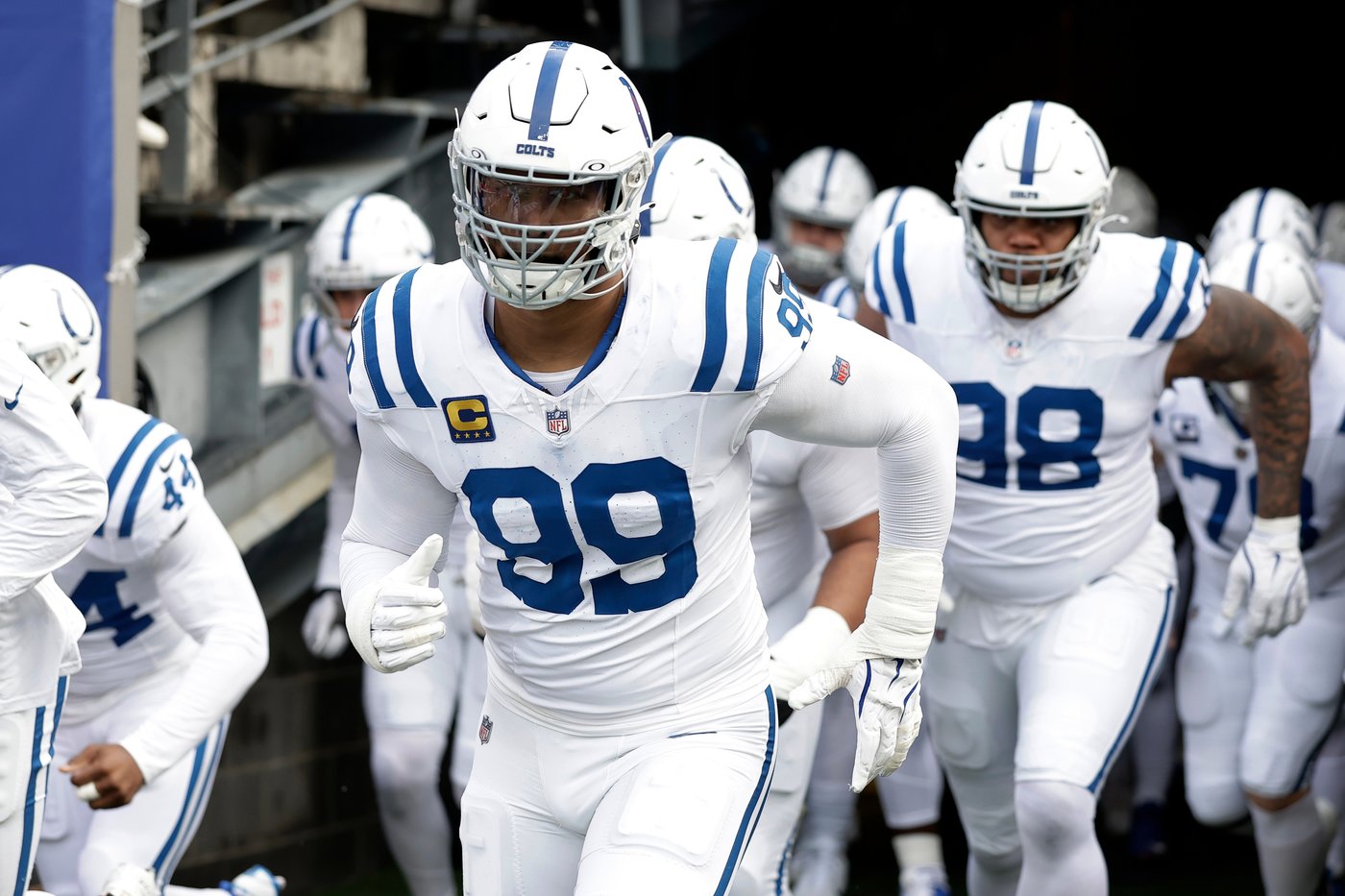 Daniel Jones, DeForest Buckner cleared to practice at Colts camp, but Alec Pierce begins on PUP | iNFOnews.ca