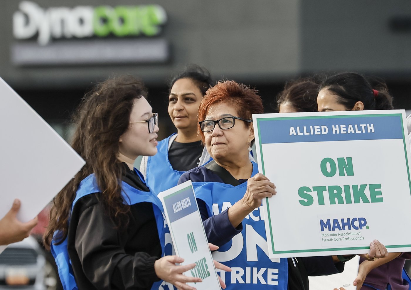 In the news today: Trump escalates tariffs, Manitoba lab strike ends, Quebec debates | iNFOnews.ca In the news today: Trump escalates tariffs, Manitoba lab strike ends, Quebec debates | iNFOnews.ca