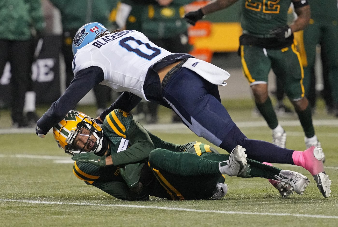 Ford's heroics and walk-off rouge lift Elks over Argonauts in overtime | iNFOnews.ca