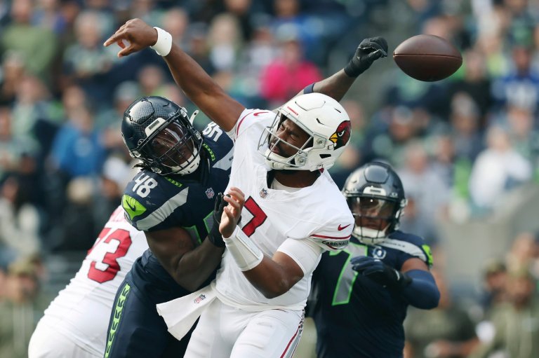 Jacoby Brissett's run of success as Cardinals' starting QB ends in thrashing by Seahawks | iNFOnews.ca