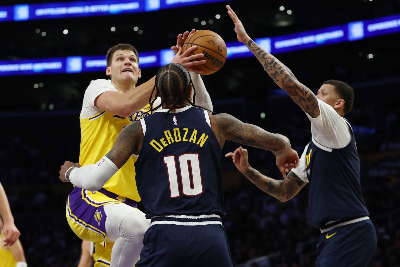 Walker Kessler welcomes every expectation when Lakers' next big man makes his purple-and-gold debut | iNFOnews.ca Walker Kessler welcomes every expectation when Lakers' next big man makes his purple-and-gold debut | iNFOnews.ca