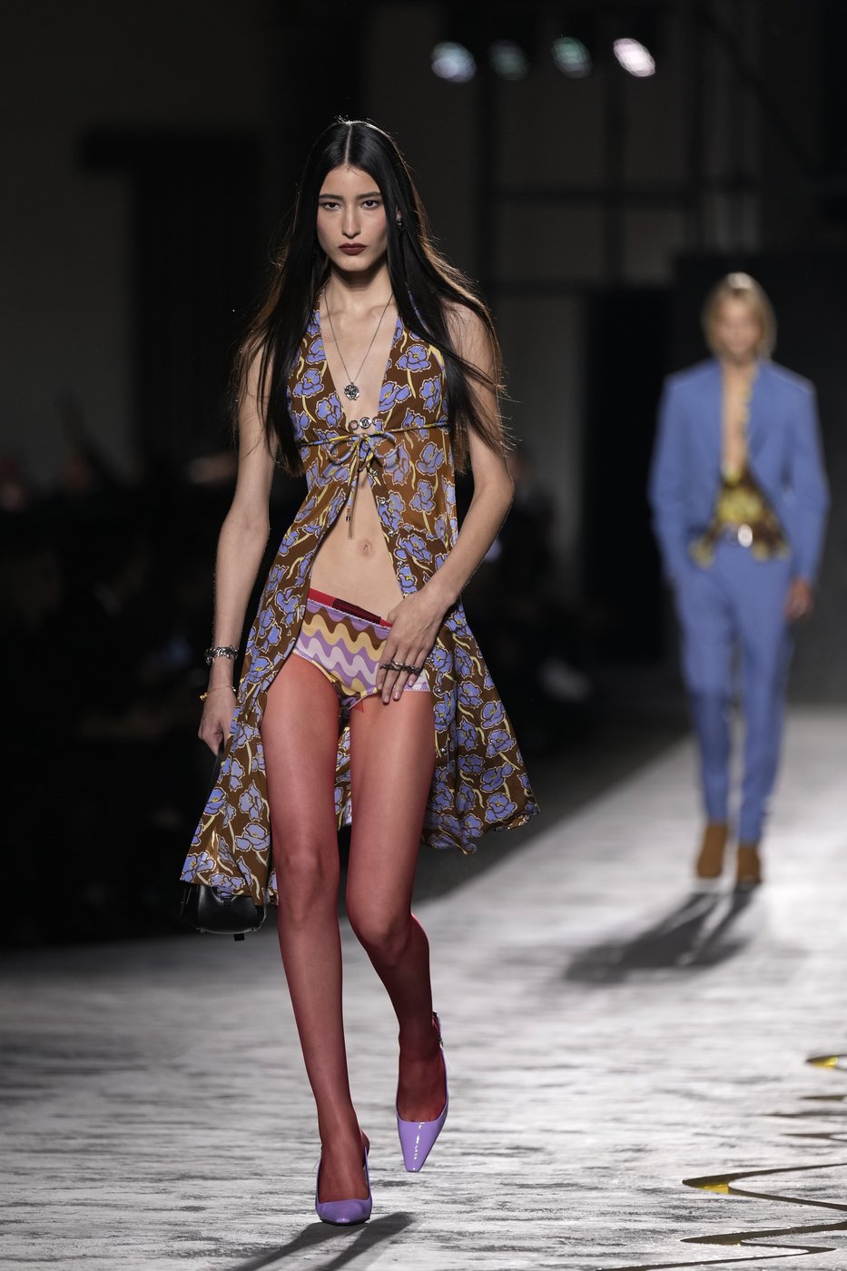 Gucci touts 'casual grandeur,' Tod's focuses on Artisanal Intelligence and Versace plays it safe | iNFOnews.ca