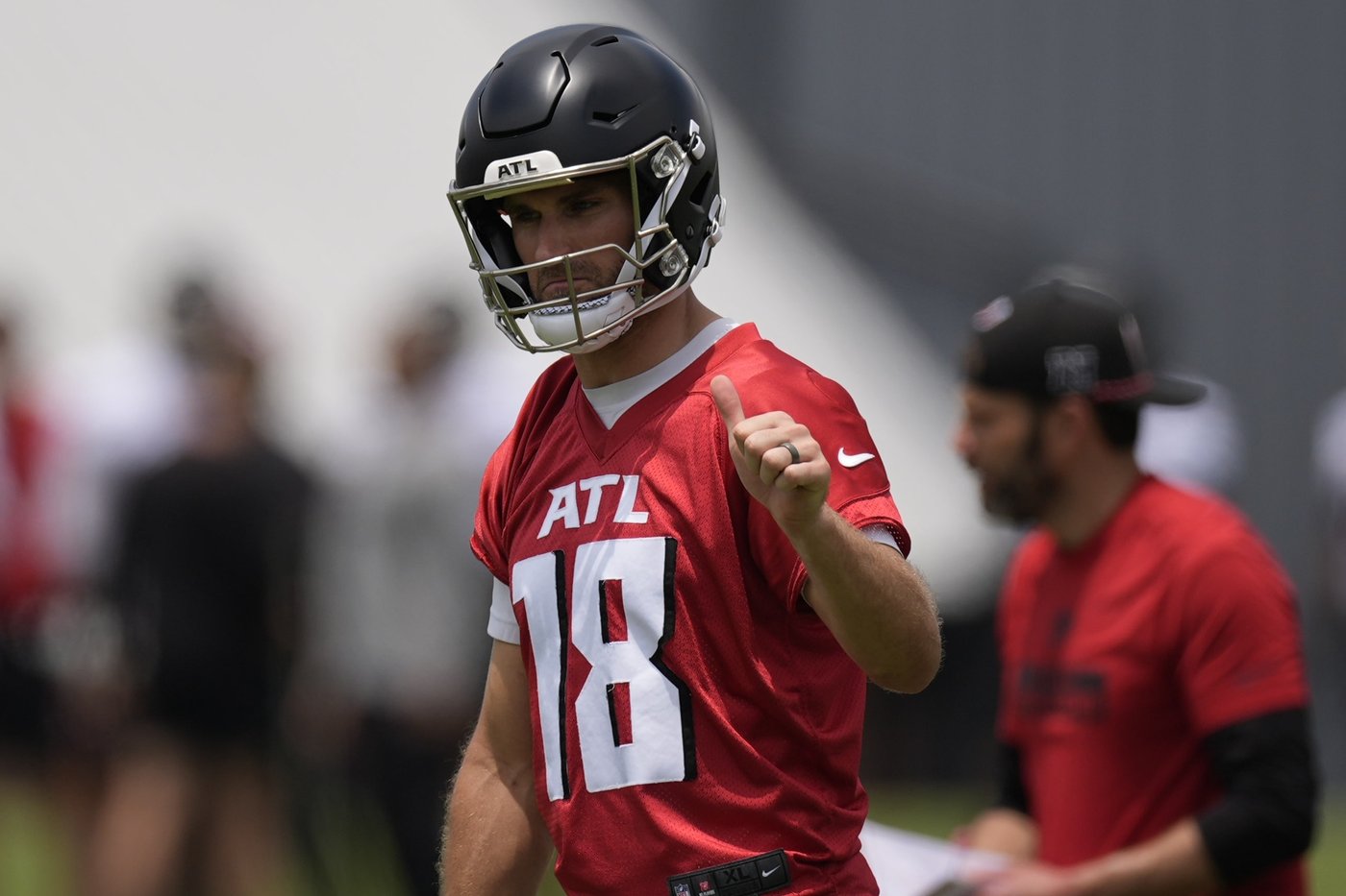 QB Kirk Cousins reports to Falcons minicamp | iNFOnews.ca QB Kirk Cousins reports to Falcons minicamp | iNFOnews.ca