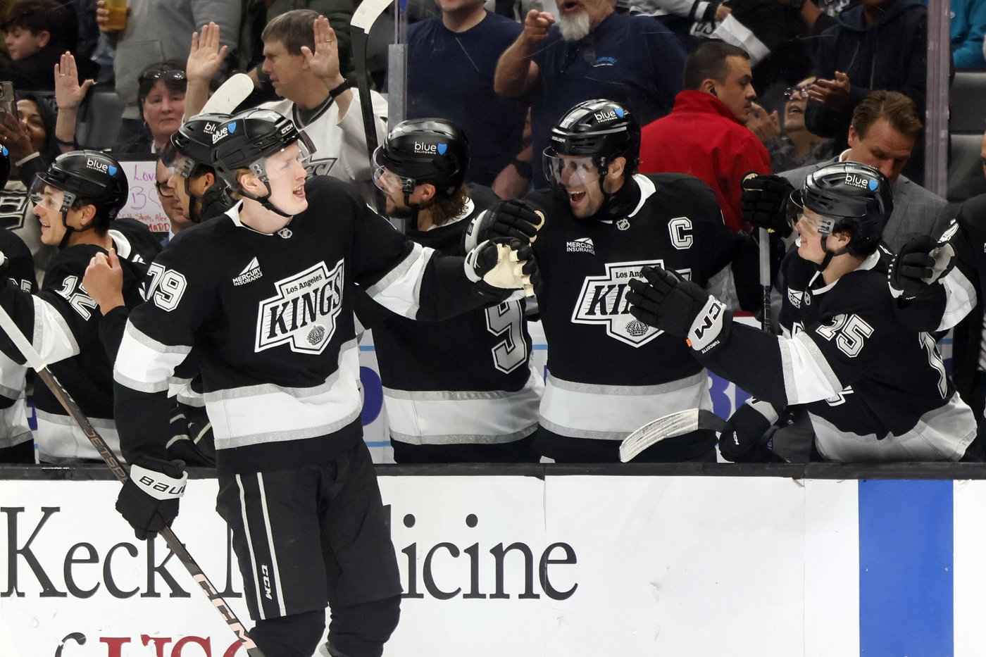 Helenius gets 1st career goal, Kempe scores for 4th straight as Kings rally to beat Panthers 2-1 | iNFOnews.ca