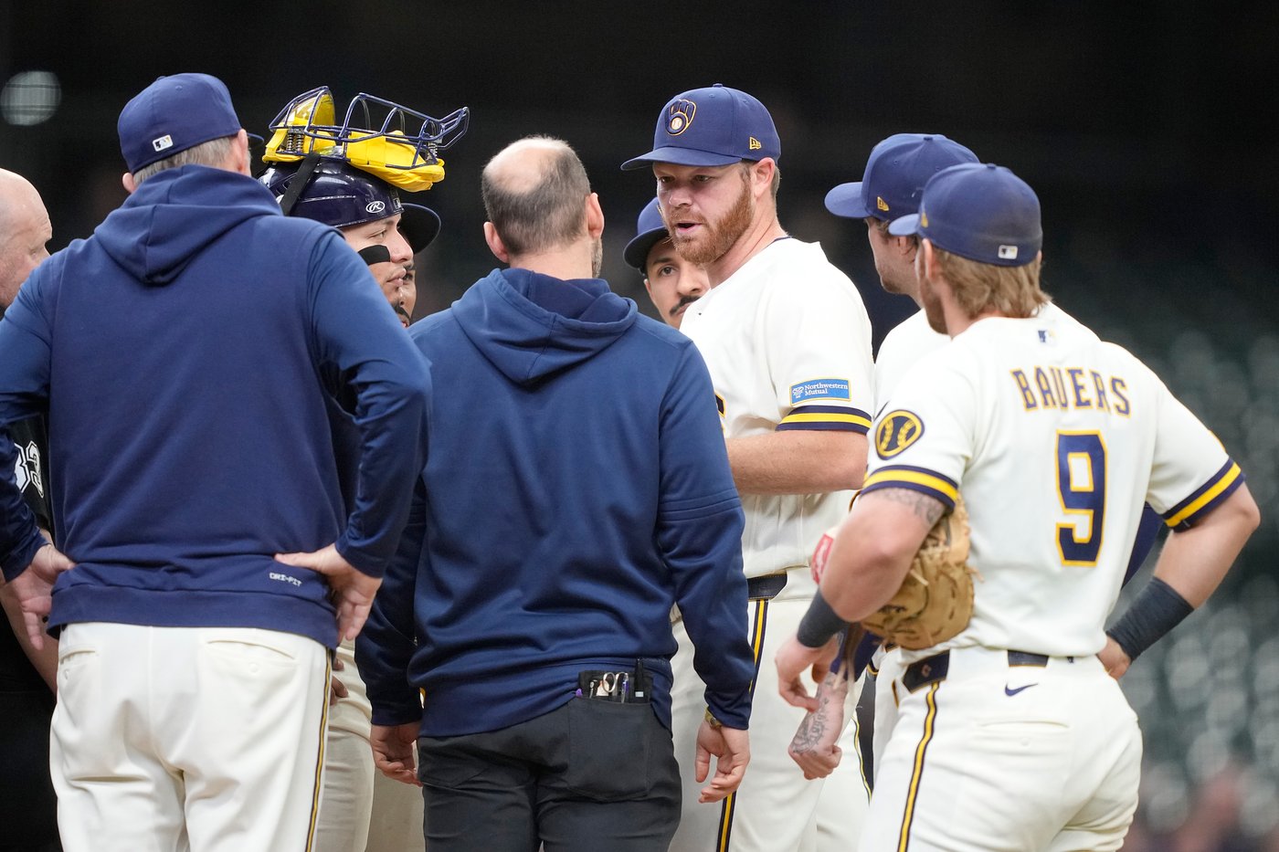 Brewers pitcher Brandon Woodruff undergoing testing after velocity drops in abbreviated start | iNFOnews.ca Brewers pitcher Brandon Woodruff undergoing testing after velocity drops in abbreviated start | iNFOnews.ca