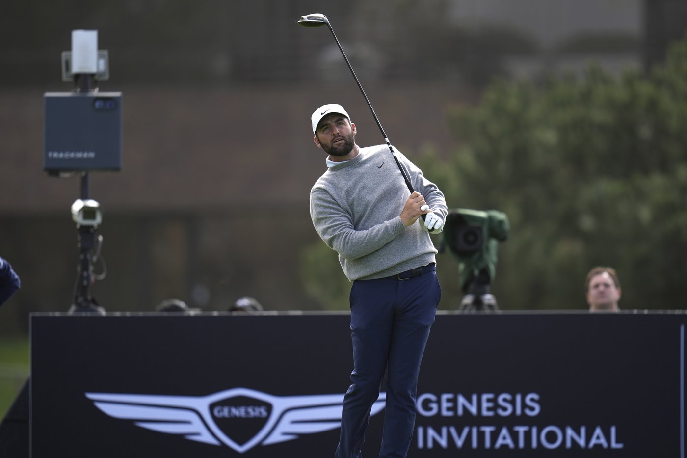 Davis Thompson leads by 1 over Scottie Scheffler with Rory McIlroy lurking at Torrey Pines | iNFOnews.ca Davis Thompson leads by 1 over Scottie Scheffler with Rory McIlroy lurking at Torrey Pines | iNFOnews.ca