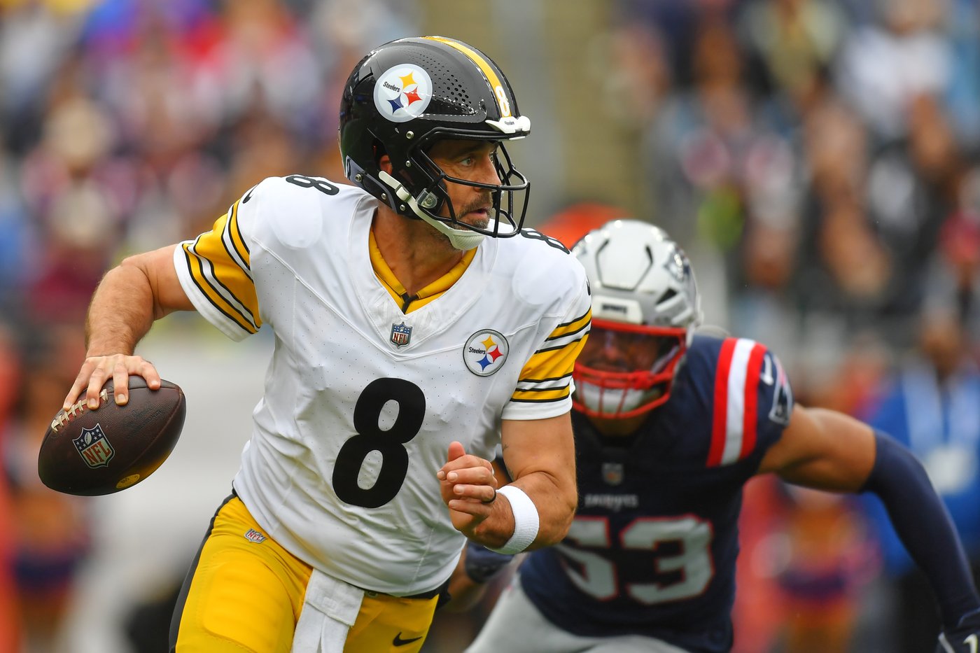 TreVeyon Henderson runs for a TD and the Patriots pummel Aaron Rodgers in a 20-3 win over Steelers | iNFOnews.ca TreVeyon Henderson runs for a TD and the Patriots pummel Aaron Rodgers in a 20-3 win over Steelers | iNFOnews.ca