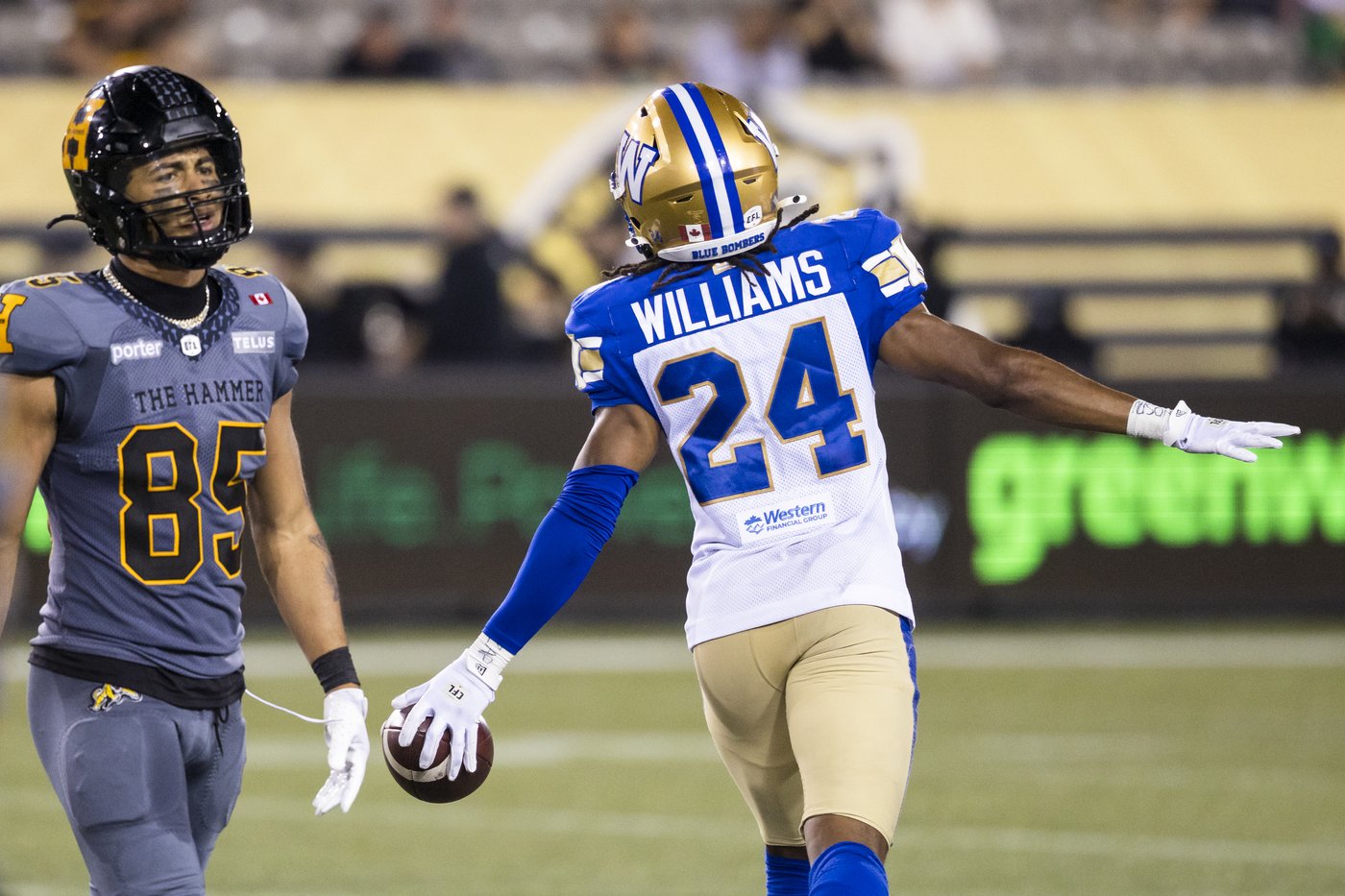 Castillo's 23-yard field goal lifts Blue Bombers to 14-13 victory over Tiger-Cats | iNFOnews.ca Castillo's 23-yard field goal lifts Blue Bombers to 14-13 victory over Tiger-Cats | iNFOnews.ca