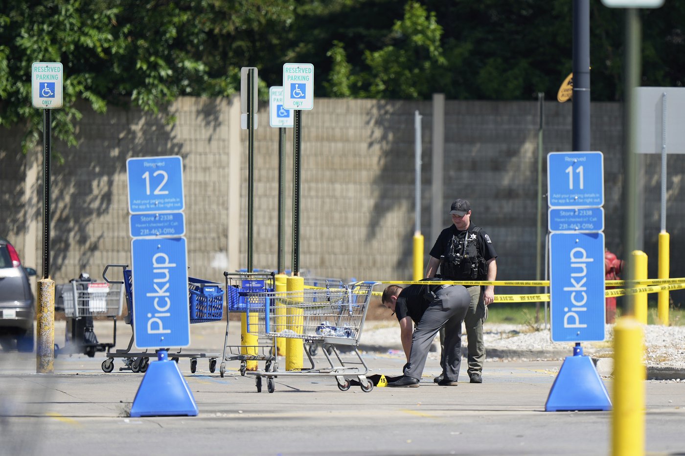 Suspect in Michigan Walmart stabbings is charged with a rarely used state terrorism count | iNFOnews.ca