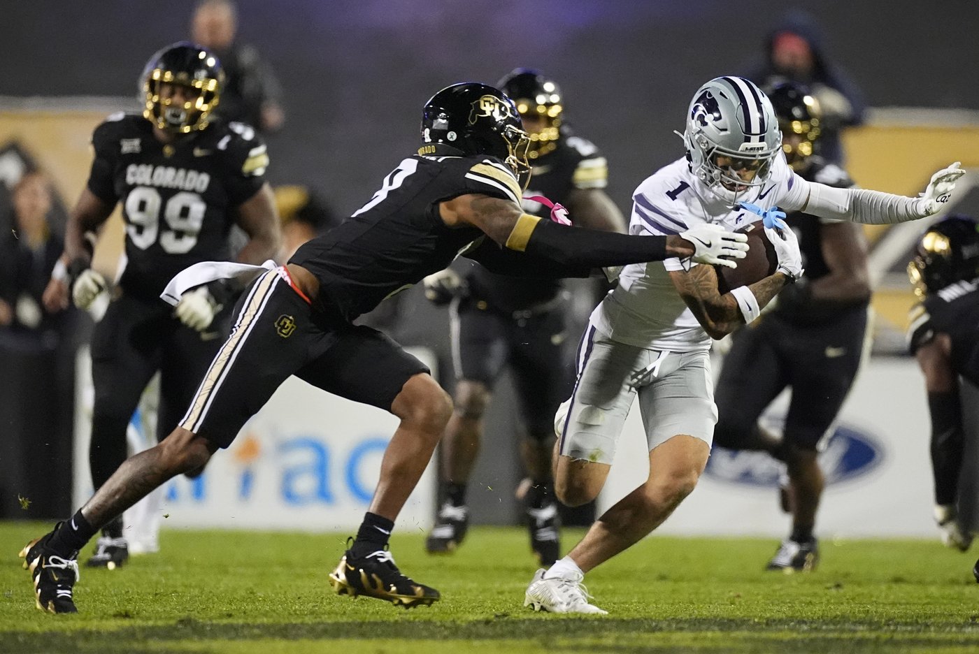 Colorado's Shilo Sanders eager to bounce back at Arizona after being called out by his coach/father | iNFOnews.ca Colorado's Shilo Sanders eager to bounce back at Arizona after being called out by his coach/father | iNFOnews.ca