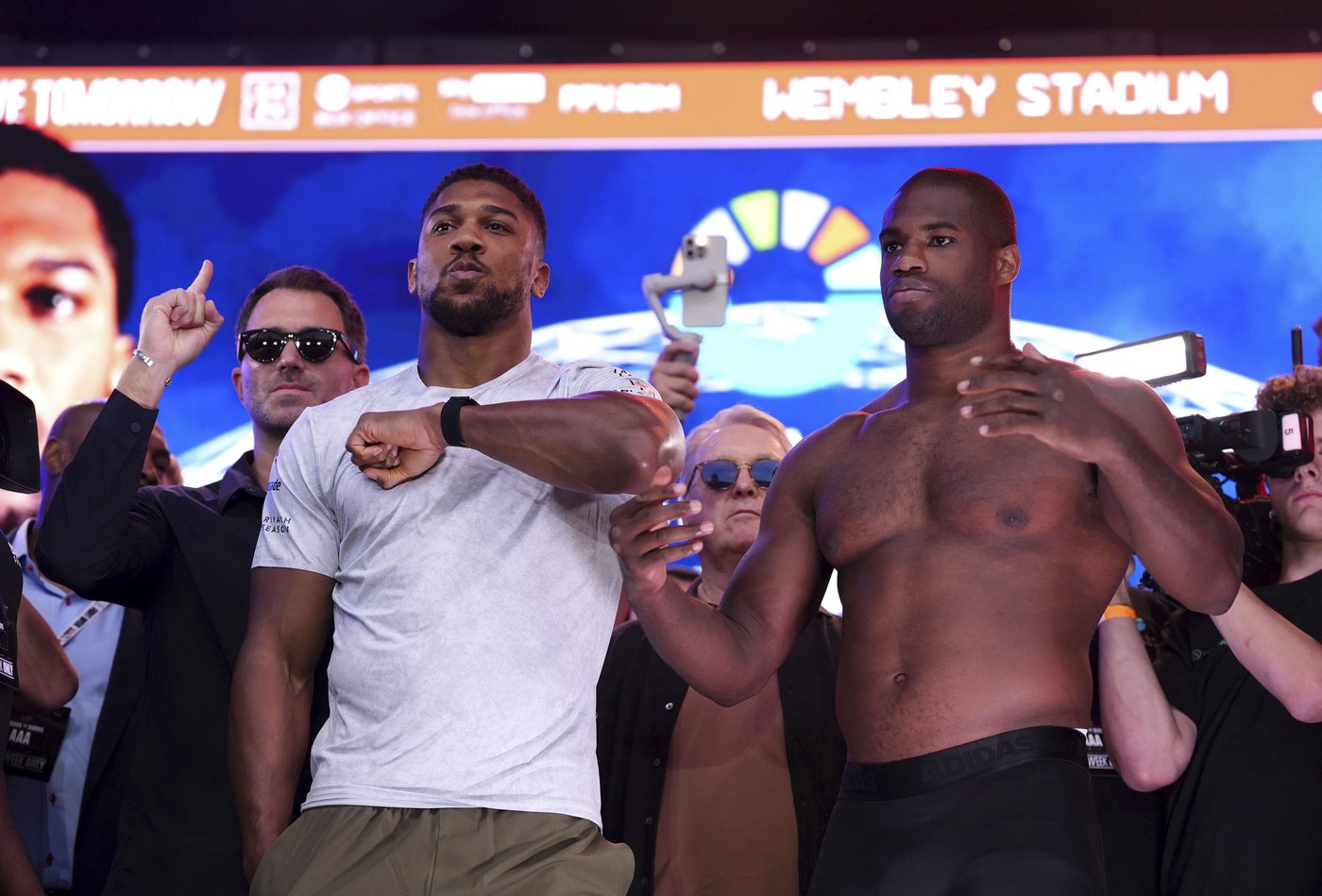 Dubois' trainer expects to be in the corner for heavyweight title fight against Joshua after illness | iNFOnews.ca Dubois' trainer expects to be in the corner for heavyweight title fight against Joshua after illness | iNFOnews.ca