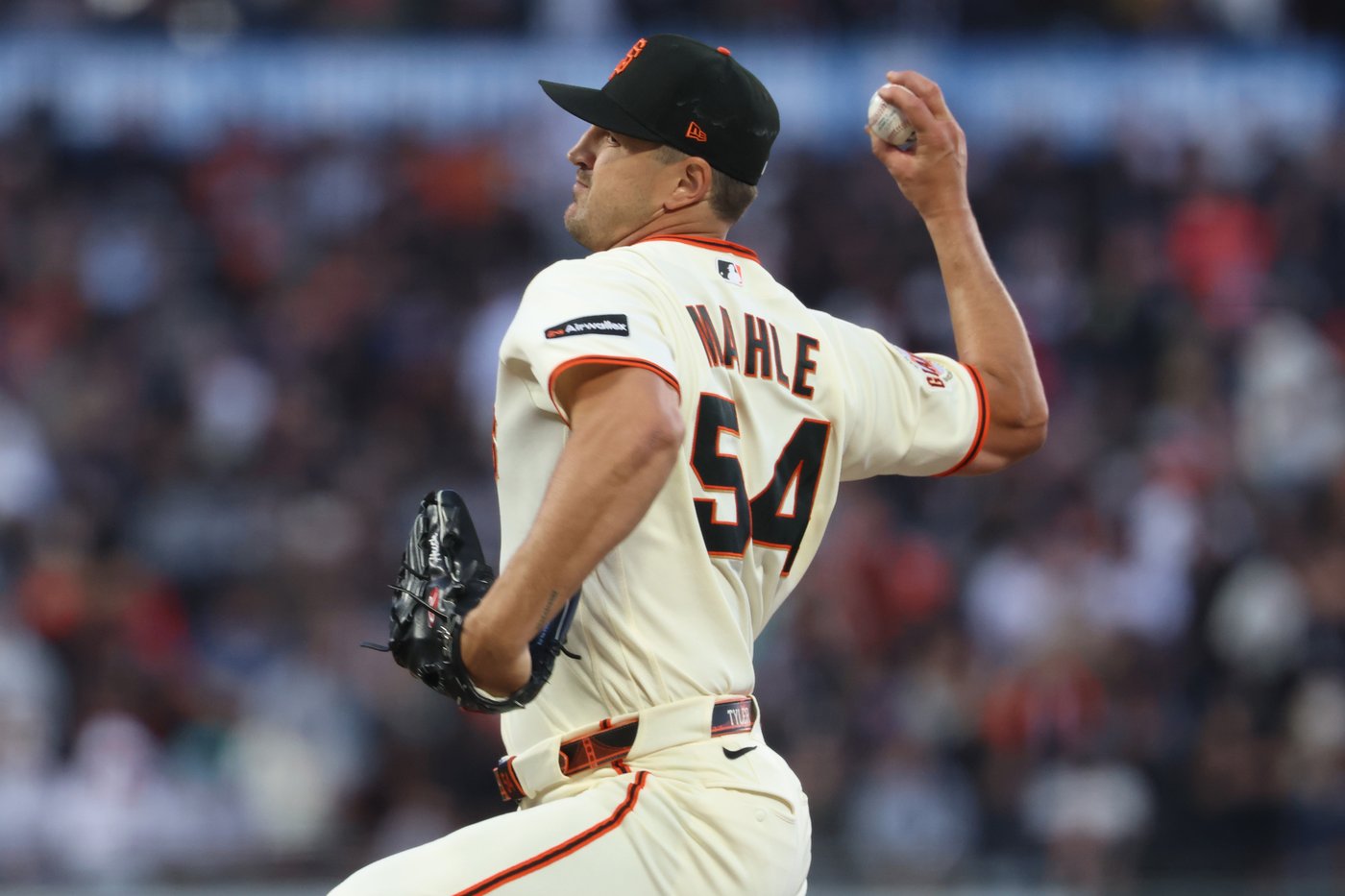 Braves look to bolster rotation depth by acquiring right-hander Tyler Mahle from Giants | iNFOnews.ca
